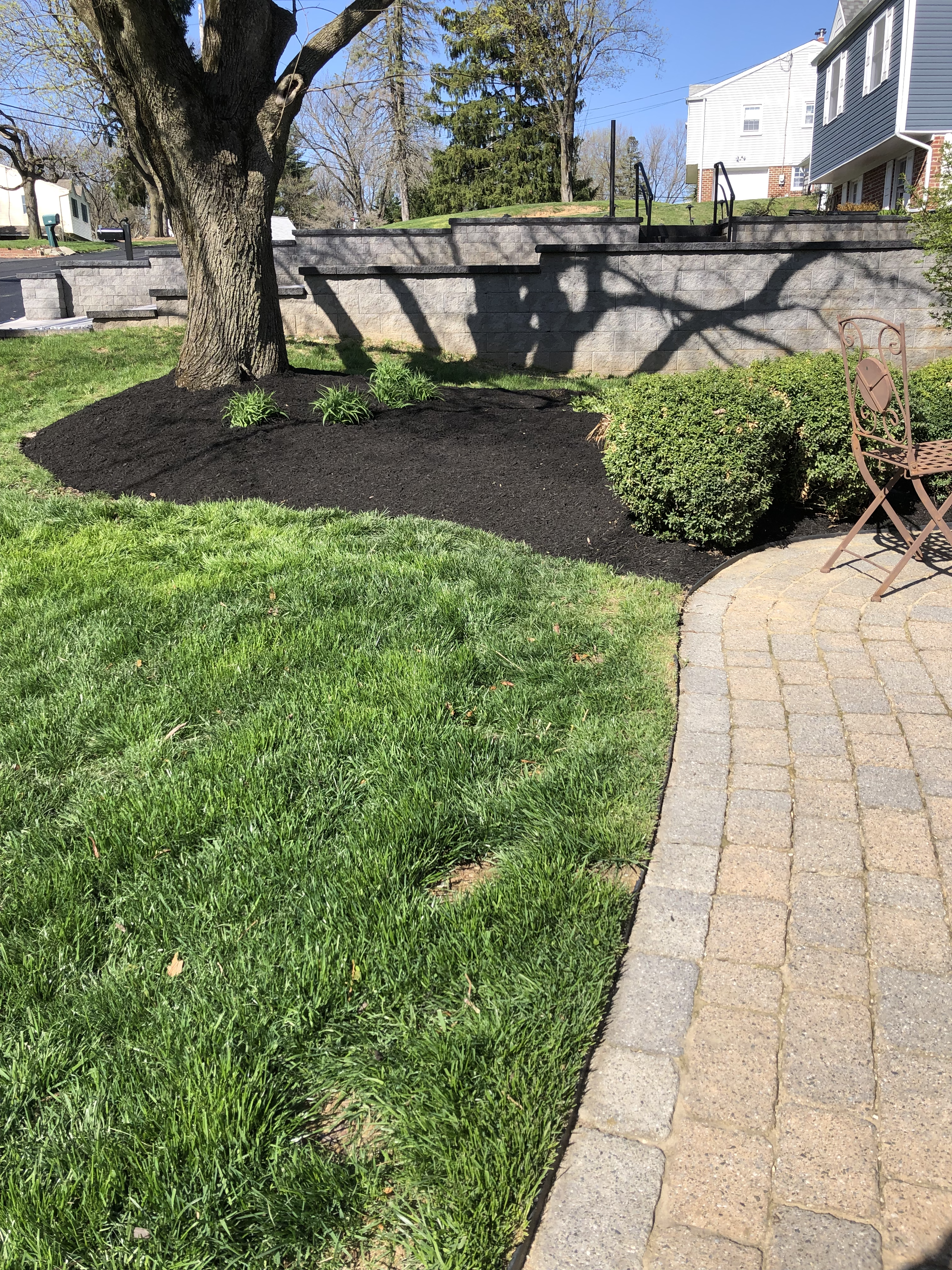Mulch installation